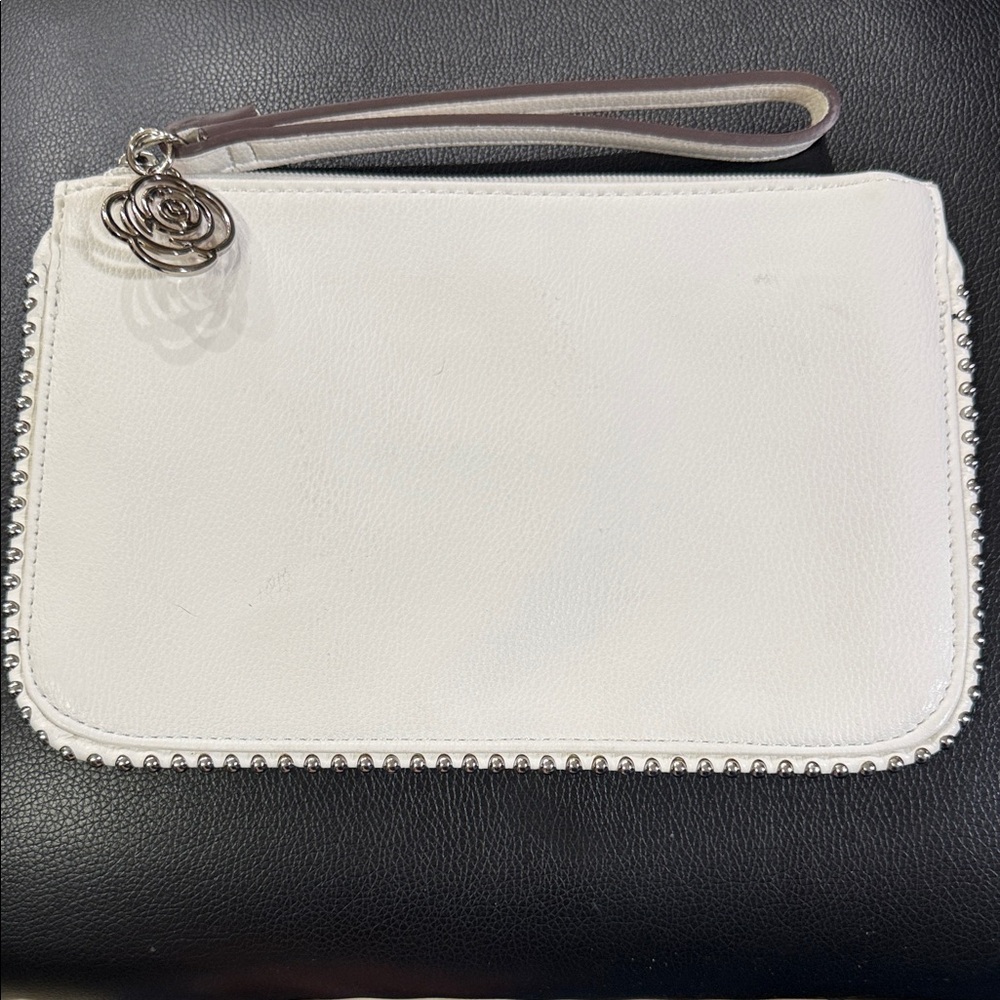 Carlos by Carlos Santana Elegant White Leather Clutch with Silver Accents EUC